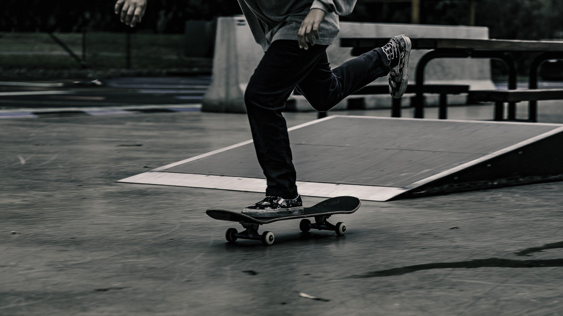 开云体育-巨星与水瓶齐飞，姆巴佩的焦虑，皇马更衣室的裂痕真相，以便我生成一个准确的标题。